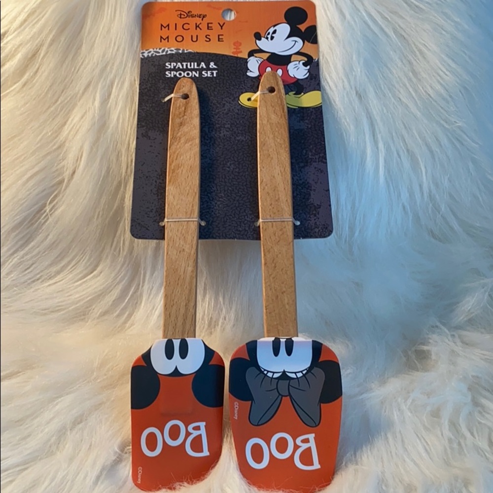 Disney Halloween Mickey & Minnie Mouse spatula set